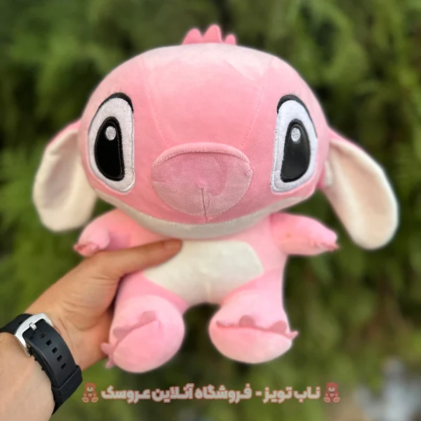 عروسک استیج صورتی