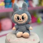 عروسک لبوبو خاکستری